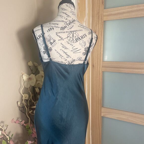 Aigeman Spaghetti Straps Evening Cocktail Satin Dress Cowl Drape Neck Maxi S 4-6 - Picture 5 of 8